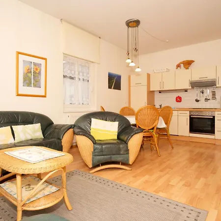 Frieda Gartenhaus Whg 04 דירה